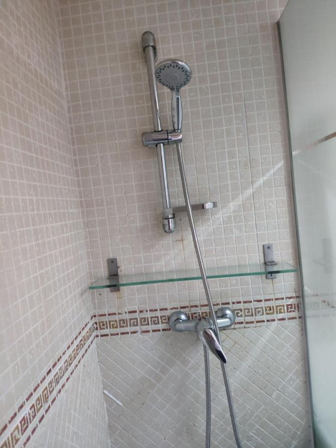 L4 Appartement Santiponce Buitenkant foto